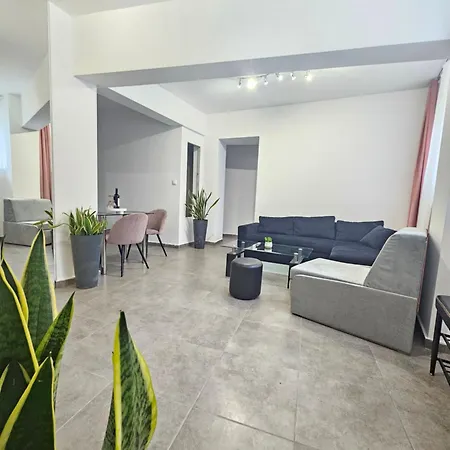 Apartment Acvi Lux - Center *