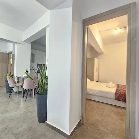 Acvi Lux - Center By Seafront Area *
