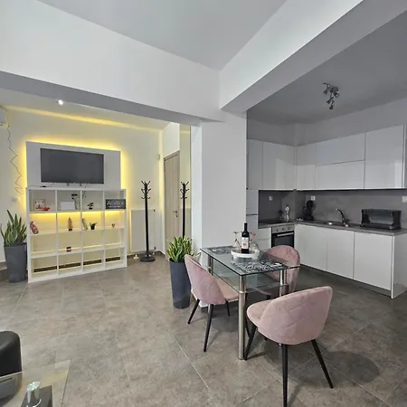 Acvi Lux - Center By Seafront Area